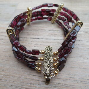 Unieke armband Granaat